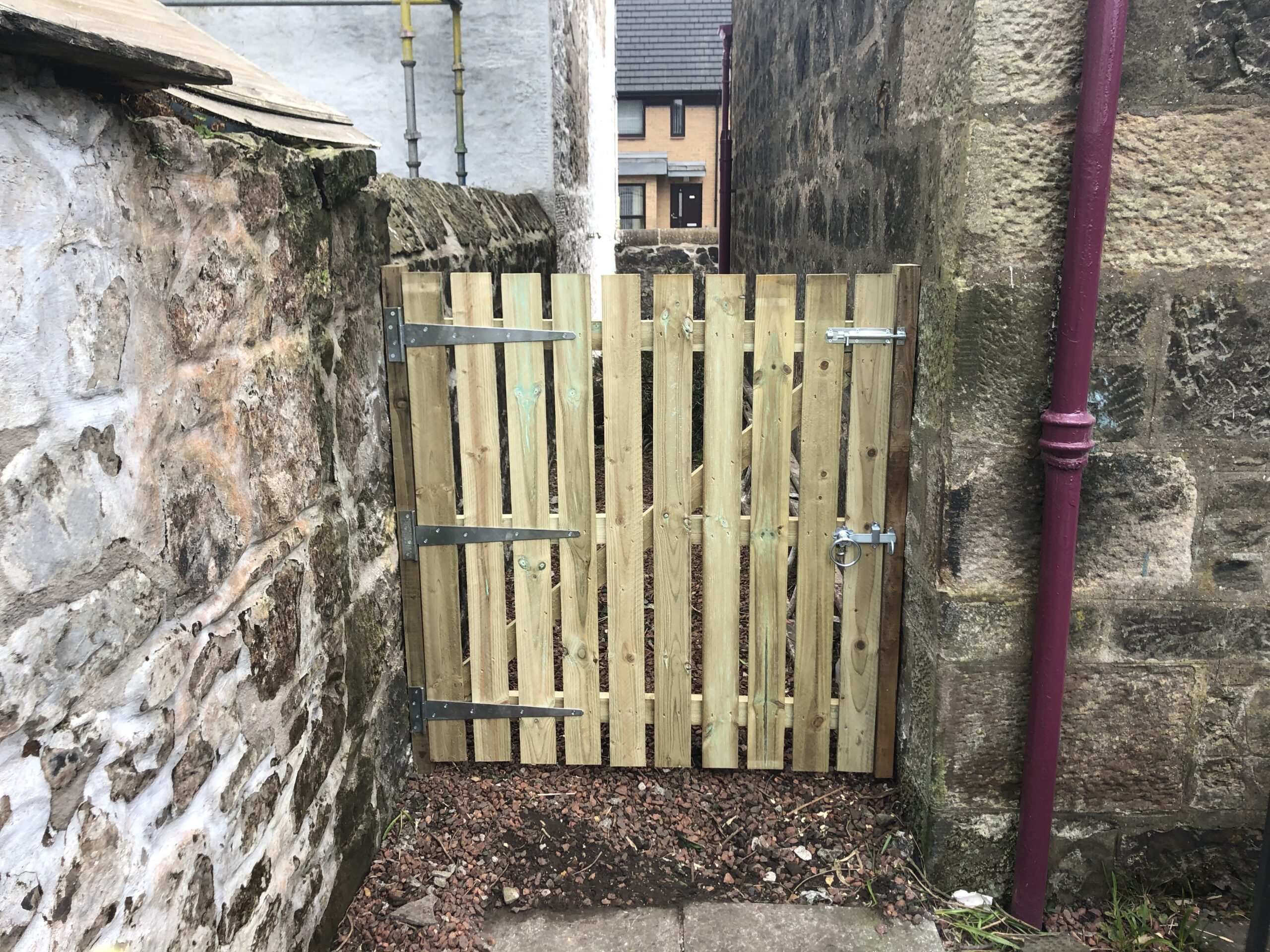 Garden Gates Scotland – Made to measure garden gates